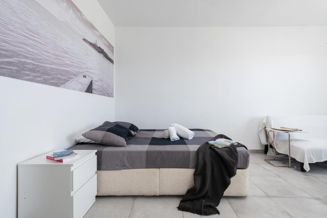 Nice Studio In Siesta 2 In Puerto Alcudia 7アパートメント エクステリア 写真